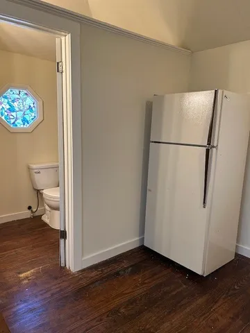 $850 | 4409 Sinclair Avenue, Unit B, Austin, TX 78756