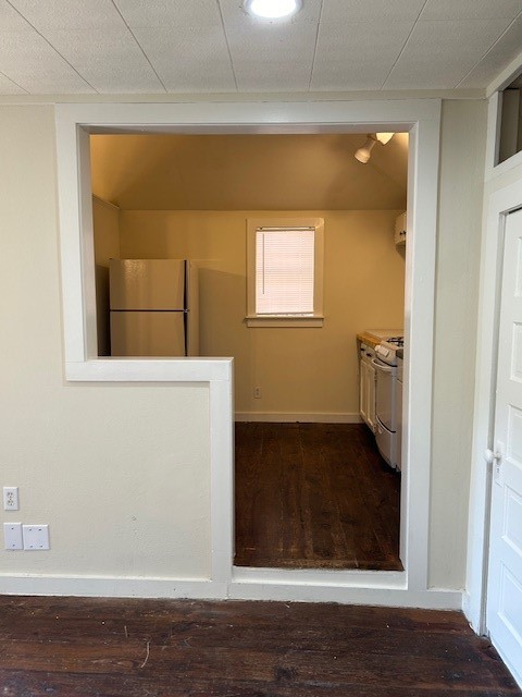 4409 Sinclair Avenue, Unit B Austin, TX 78756 - Photo 9 of 10