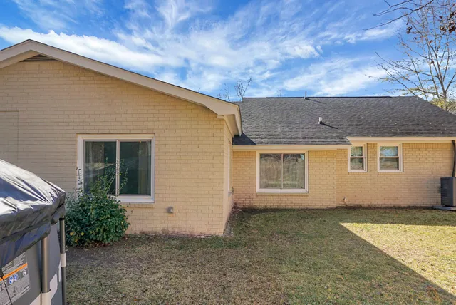 $345,000 | 203 Violet Drive, Summerville, SC 29483