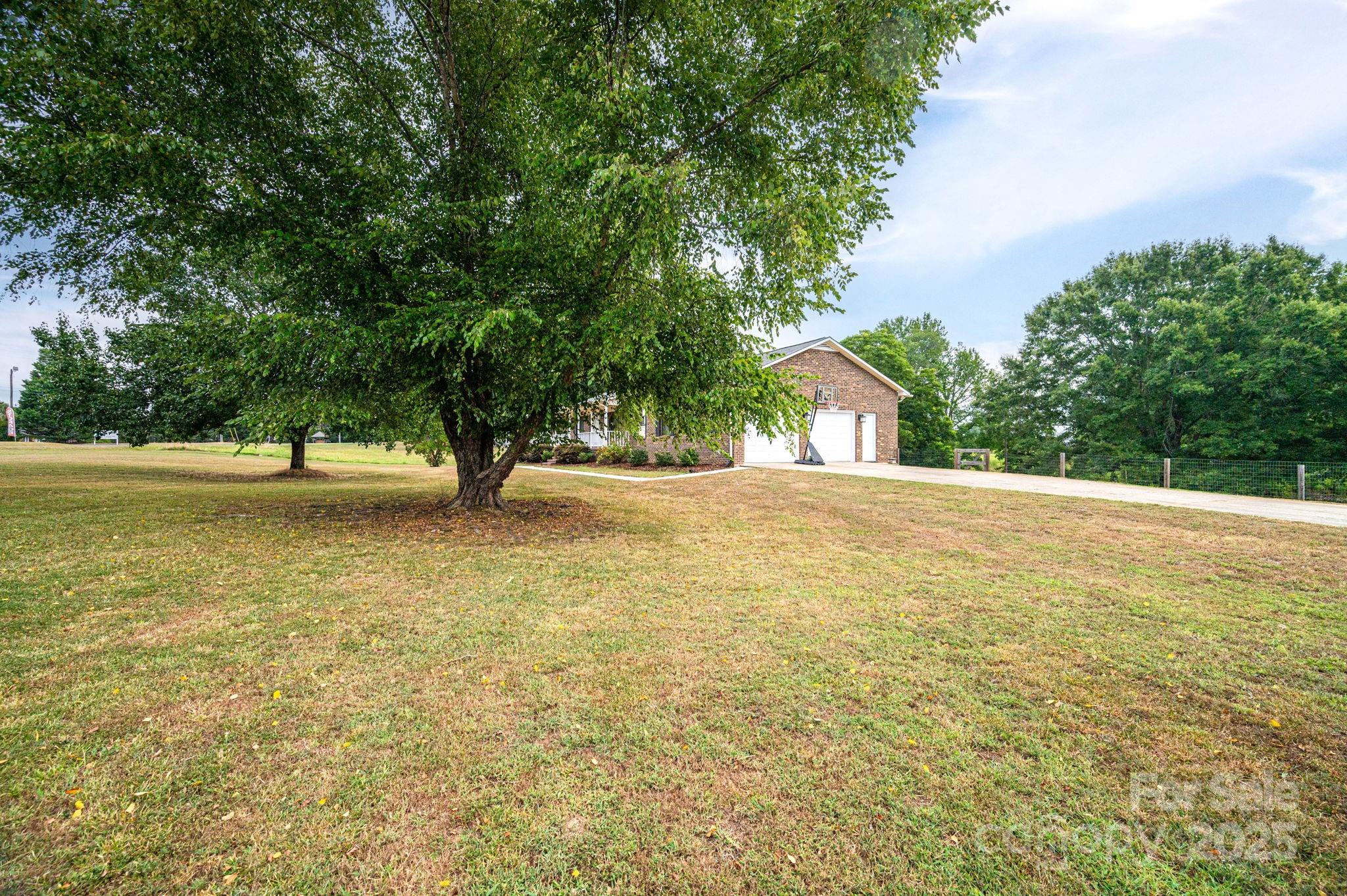 131 Patrick Road Gastonia, NC 28056 - Photo 27 of 43 Gallery Image 27