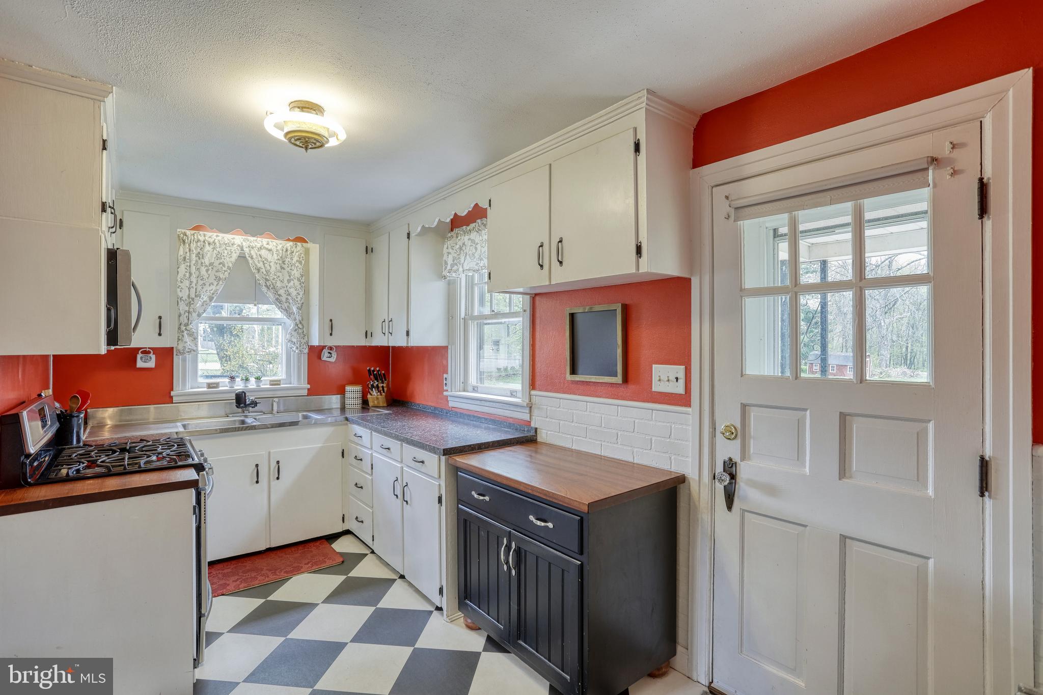 2339 Grandview Road Hanover, PA 17331 - Photo 23 of 52