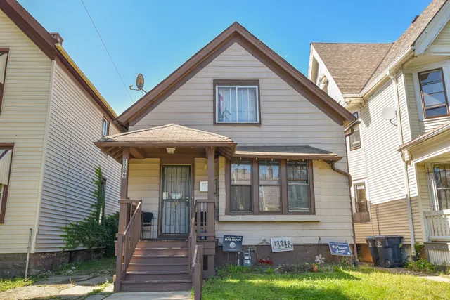 $106,000 | 1209 North 25th Street, Milwaukee, WI 53205