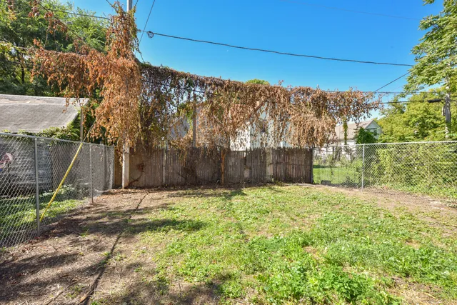 $106,000 | 1209 North 25th Street, Milwaukee, WI 53205