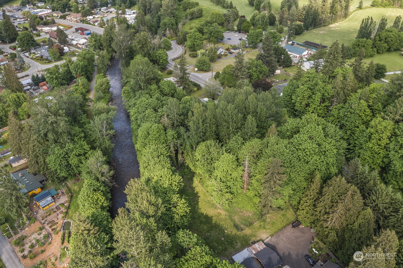 4521 Preston-Fall City Road Southeast Fall City, WA 98024 - Photo 2 of 14 Gallery Image 2