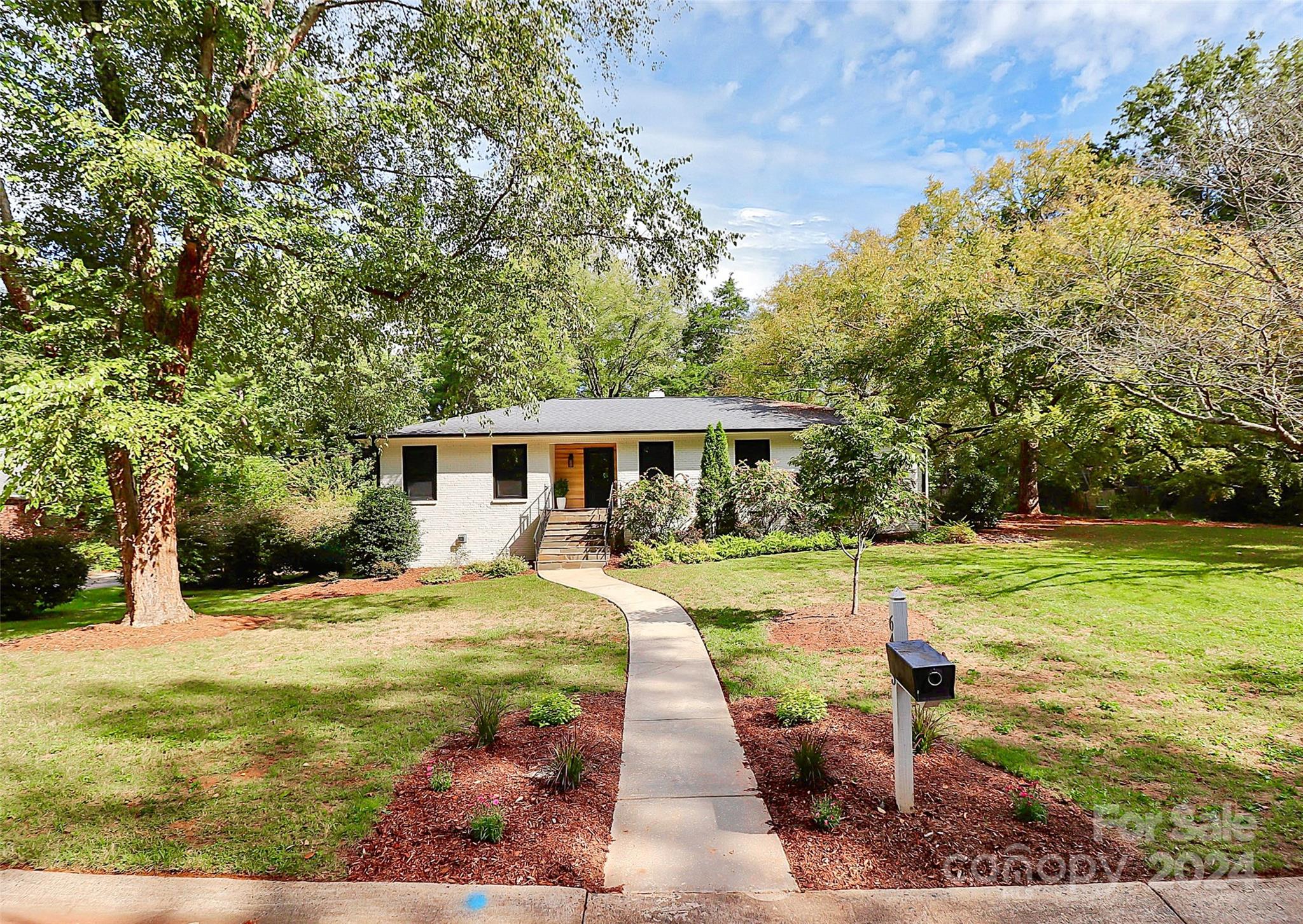 6423 Pella Road Charlotte, NC 28211 - Photo 36 of 36 Gallery Image 36