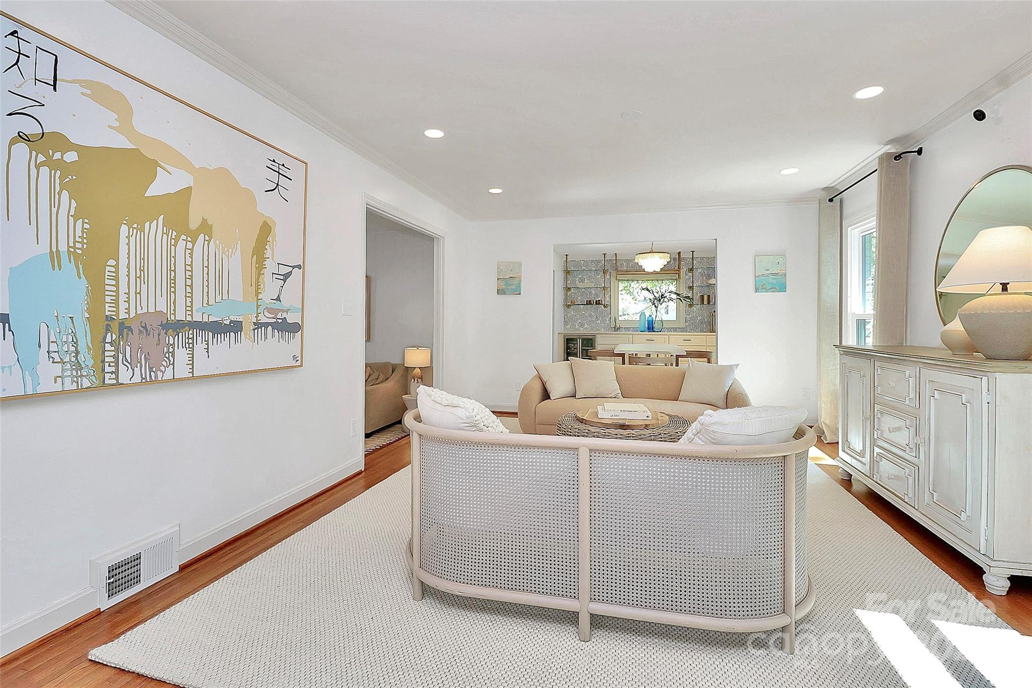 6423 Pella Road Charlotte, NC 28211 - Photo 5 of 36 Gallery Image 5