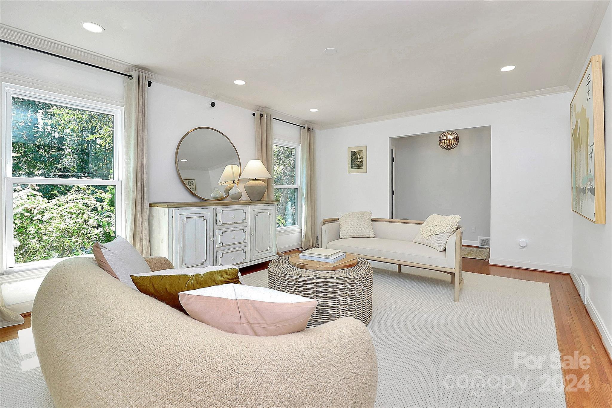 6423 Pella Road Charlotte, NC 28211 - Photo 6 of 36 Gallery Image 6