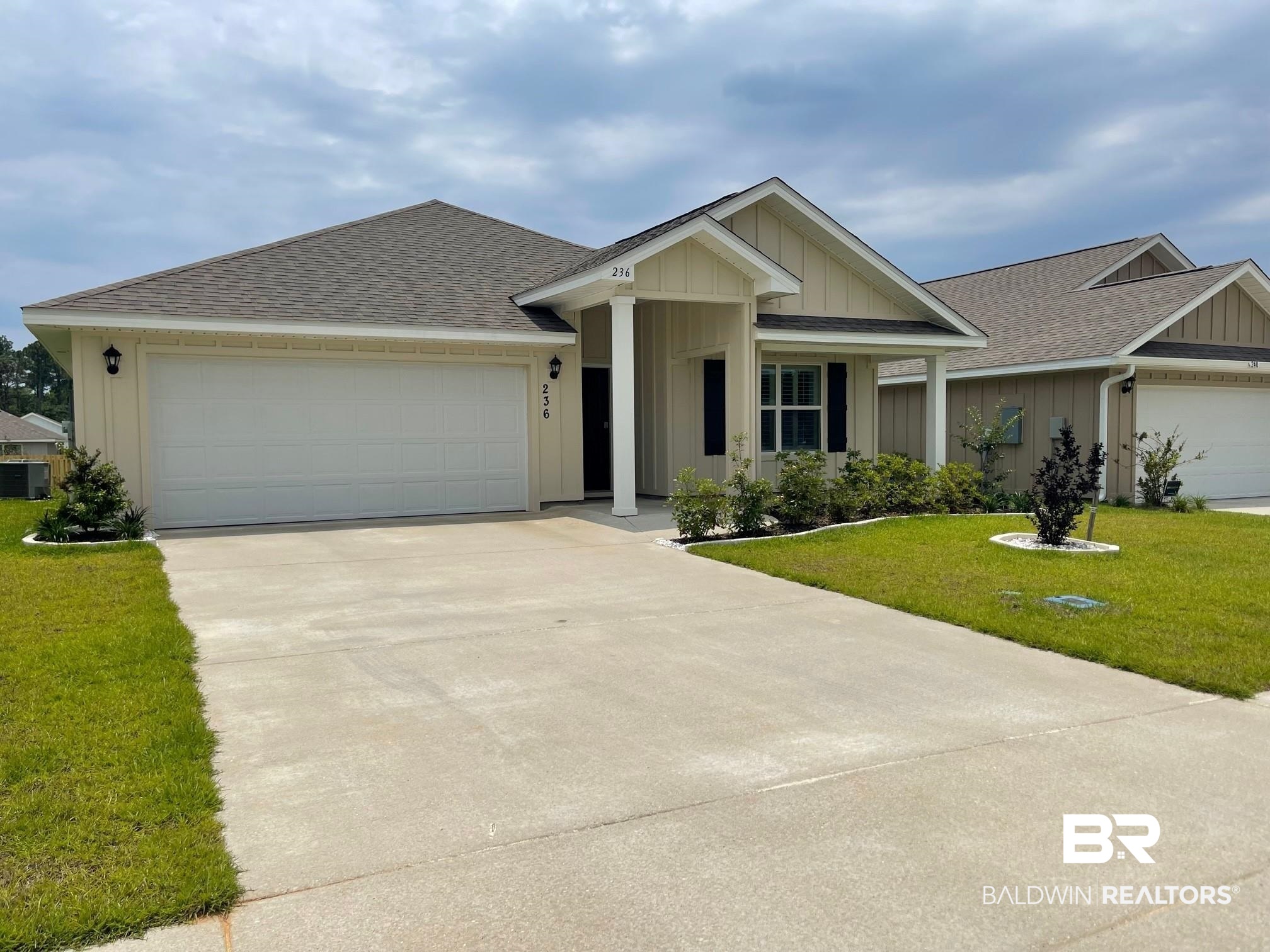 236 Fulham Lane Foley, AL 36535 - Photo 2 of 48