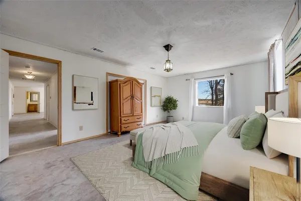 $725,000 | 2101 County Road 2716, Honey Grove, TX 75446