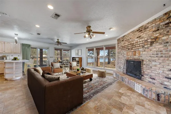 $725,000 | 2101 County Road 2716, Honey Grove, TX 75446