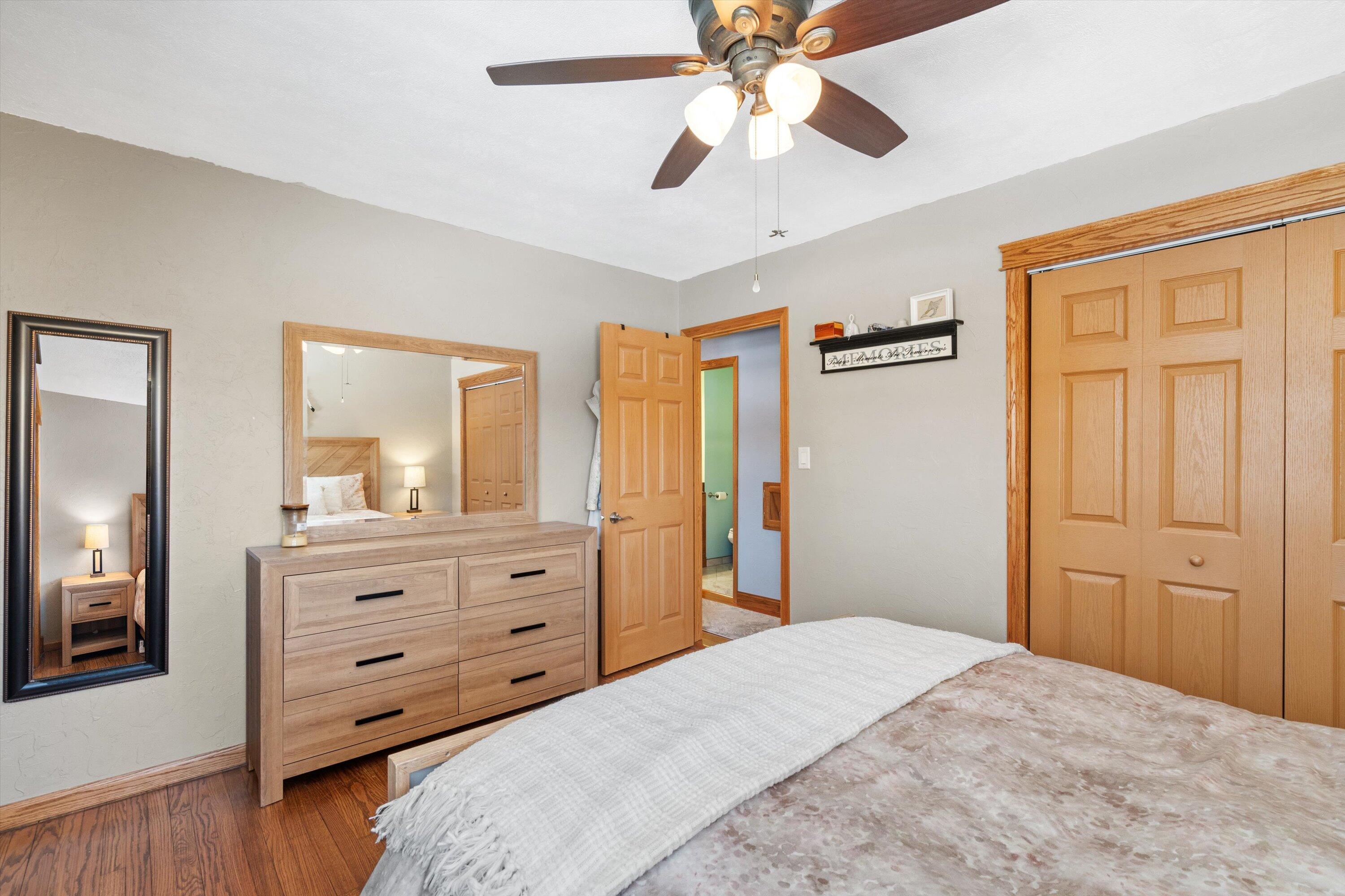 7503 North 39th Street Milwaukee, WI 53209 - Photo 12 of 26 Primary Bedroom