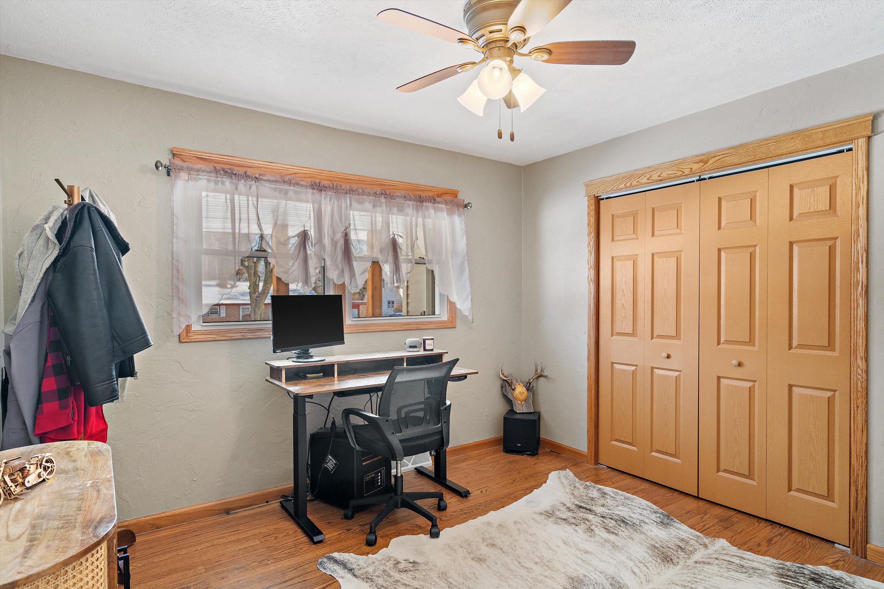 7503 North 39th Street Milwaukee, WI 53209 - Photo 15 of 26 Bedroom 3