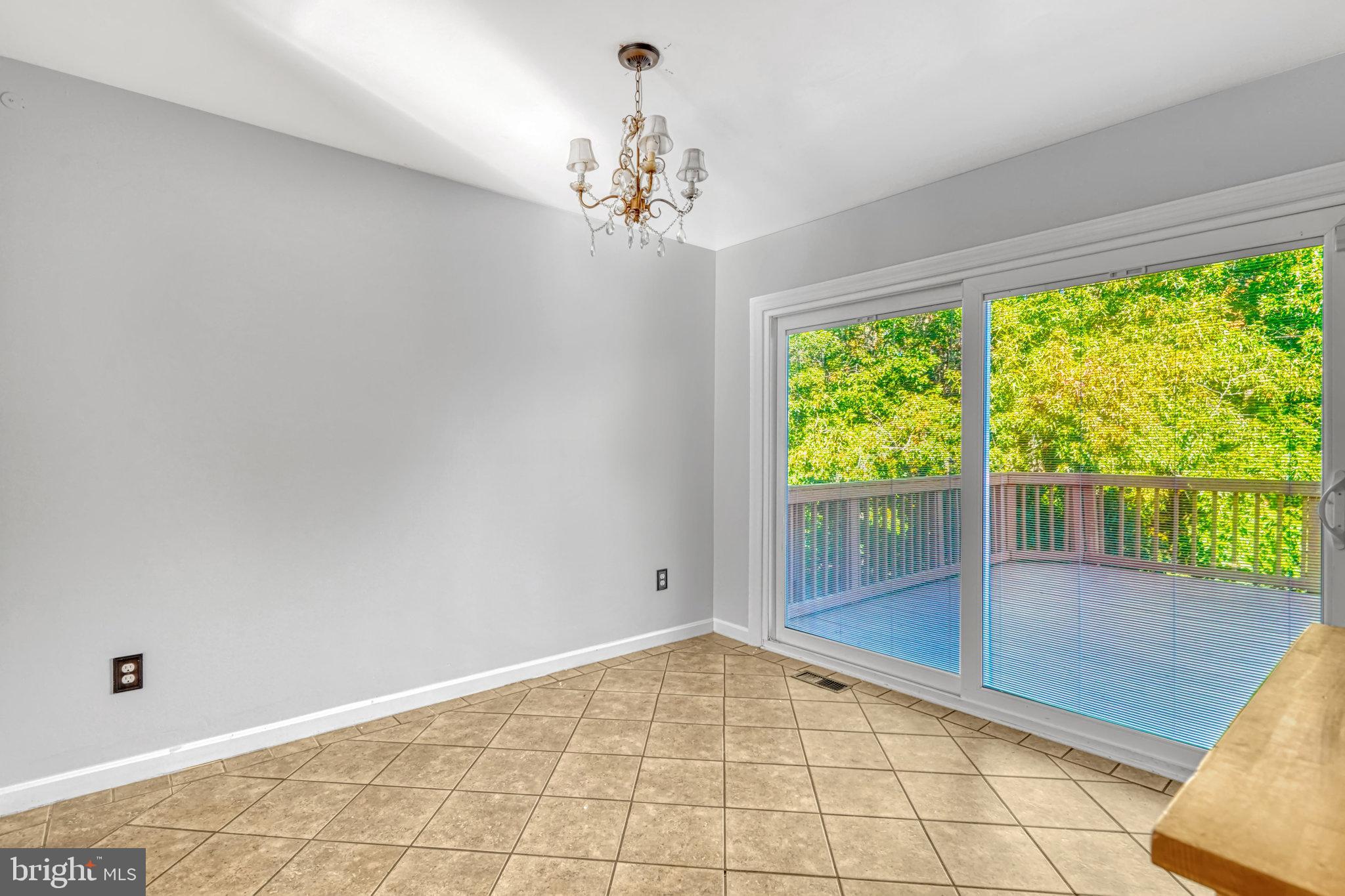 14728 Basingstoke Loop Centreville, VA 20120 - Photo 12 of 30