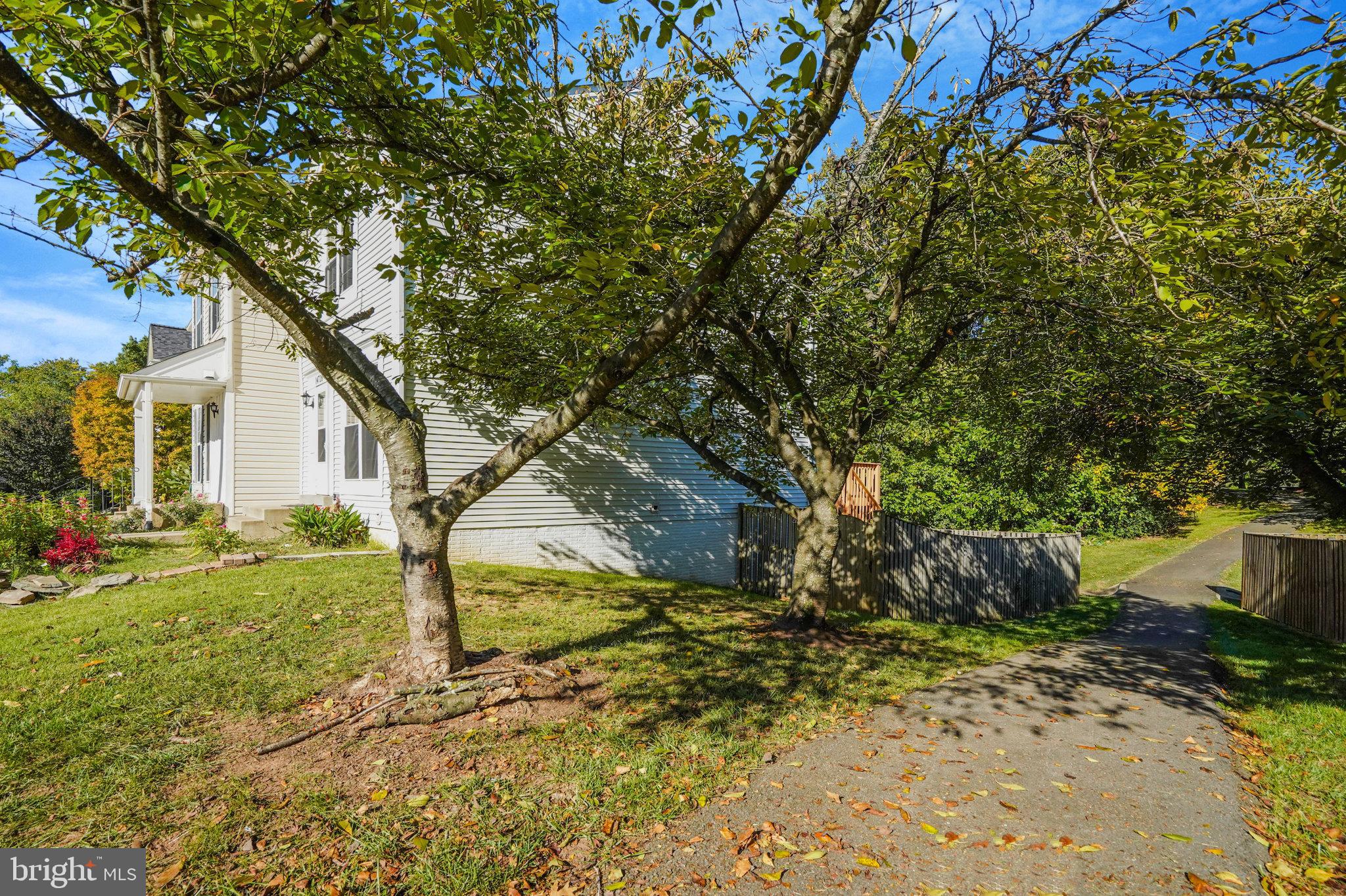 14728 Basingstoke Loop Centreville, VA 20120 - Photo 28 of 30