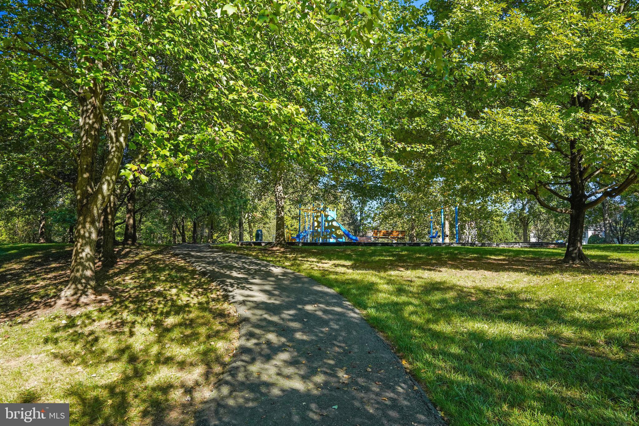 14728 Basingstoke Loop Centreville, VA 20120 - Photo 29 of 30