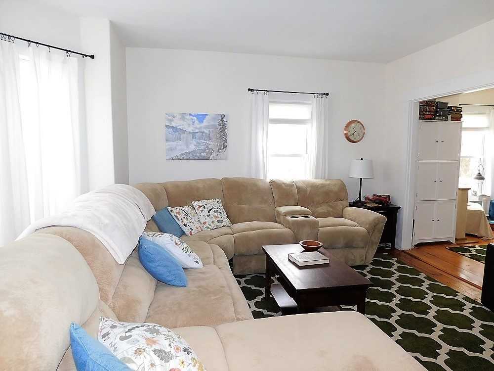 18 Chamberlain Street Rochester, NH 03867 - Photo 11 of 34