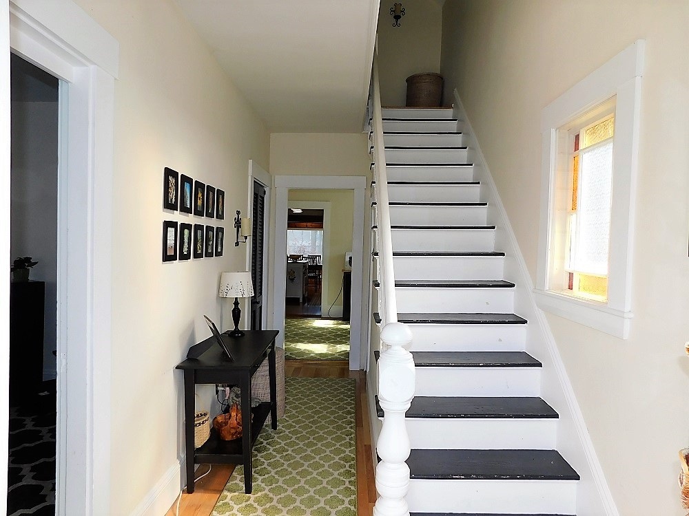 18 Chamberlain Street Rochester, NH 03867 - Photo 17 of 34