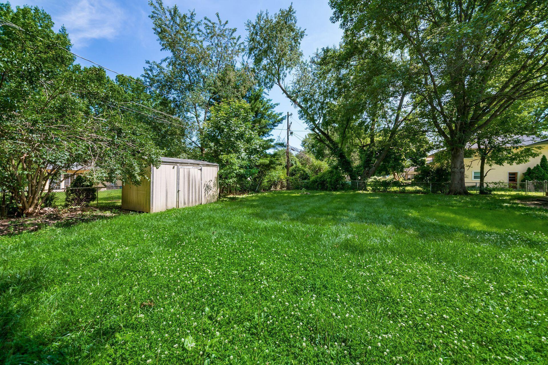1344 Yorktown Road Columbus, OH 43232 - Photo 46 of 47 046_8e6_L 204 Oakwood Ct013-2