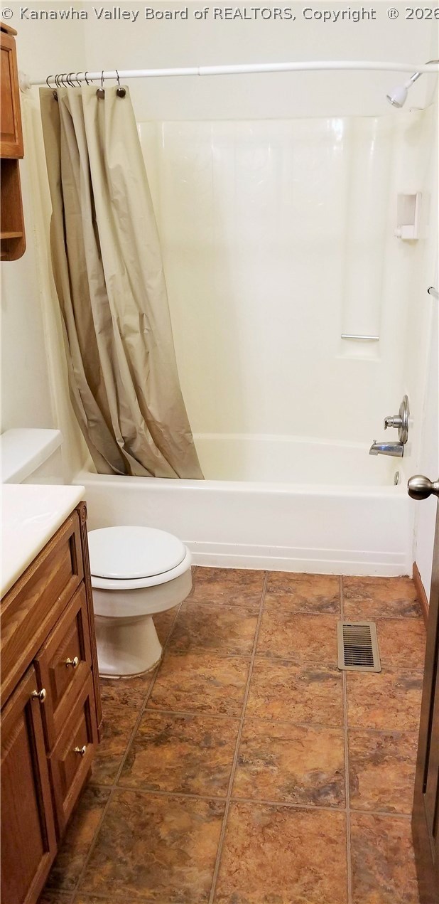 6418 Jericho Road Point Pleasant, WV 25550 - Photo 19 of 28 Main Floor Full Bathroom