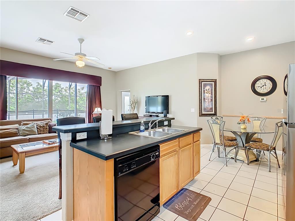 334 Cadiz Loop Davenport, FL 33837 - Photo 22 of 63