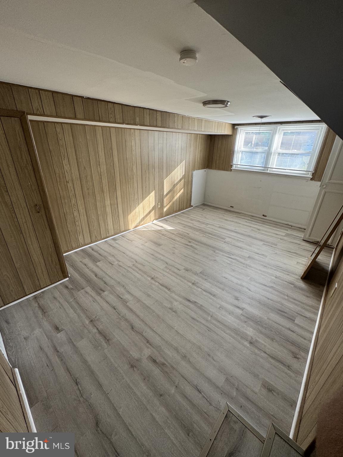 7410 Dickenson Street Springfield, VA 22150 - Photo 10 of 14 Bright, airy space with wood accents.