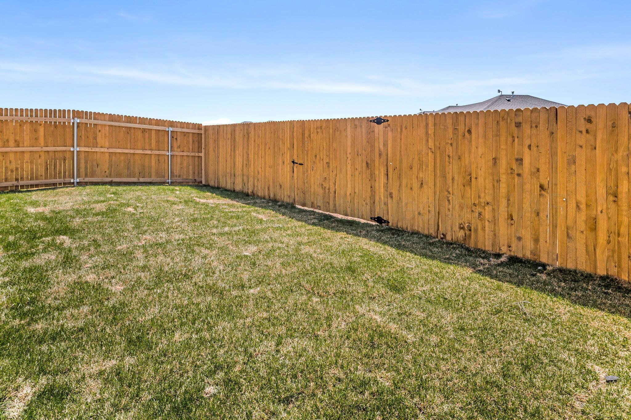 16100 Del Sol Drive Amarillo, TX 79119 - Photo 14 of 27 16100 Del Sol Dr 04