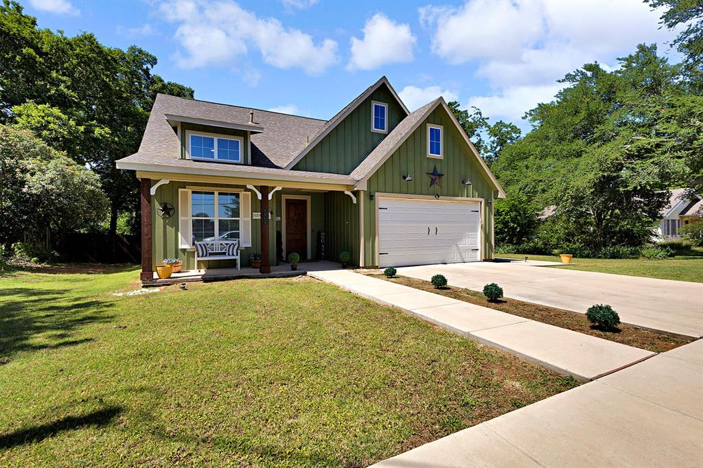 540 East Main Street Pilot Point, TX 76258 - Photo 2 of 28