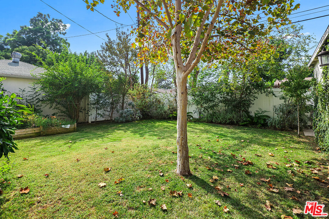 6541 Ruffner Avenue Lake Balboa, CA 91406 - Photo 22 of 26 Gallery Image 22
