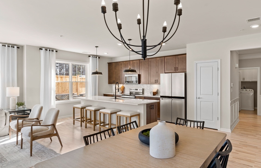 30 Coppersmith Way, Unit 507 Canton, MA 02021 - Photo 3 of 20