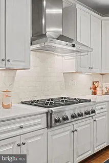 $2,450,000 | 1228 Providence Terrace, McLean, VA 22101