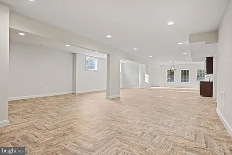 $2,450,000 | 1228 Providence Terrace, McLean, VA 22101