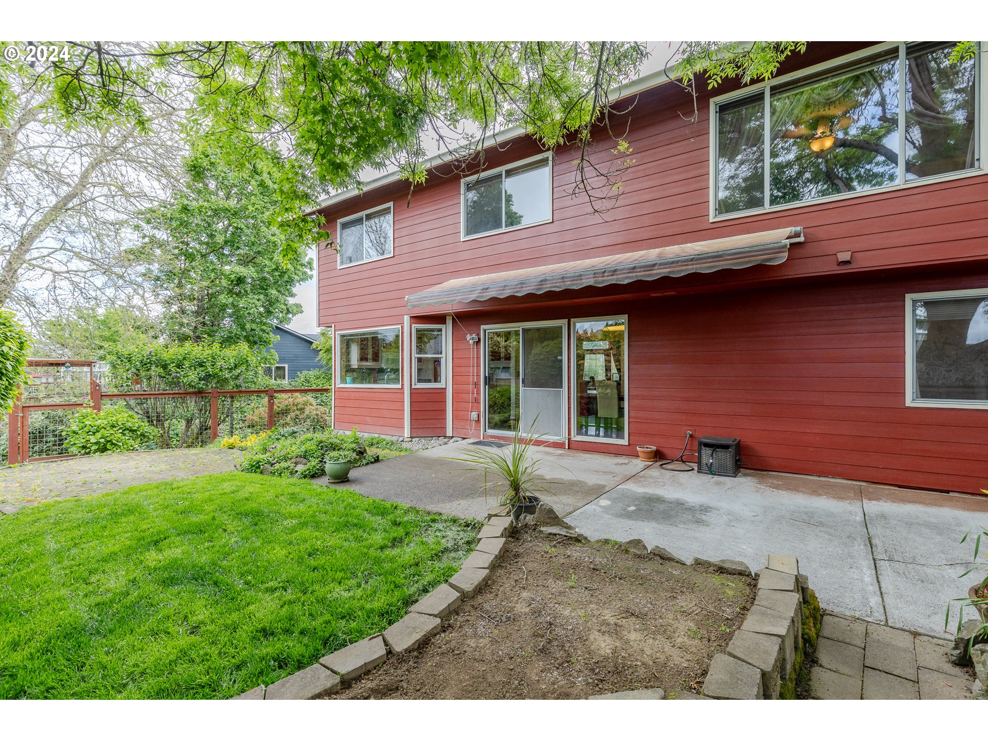 1225 Risden Place Eugene, OR 97404 - Photo 29 of 34 Gallery Image 29