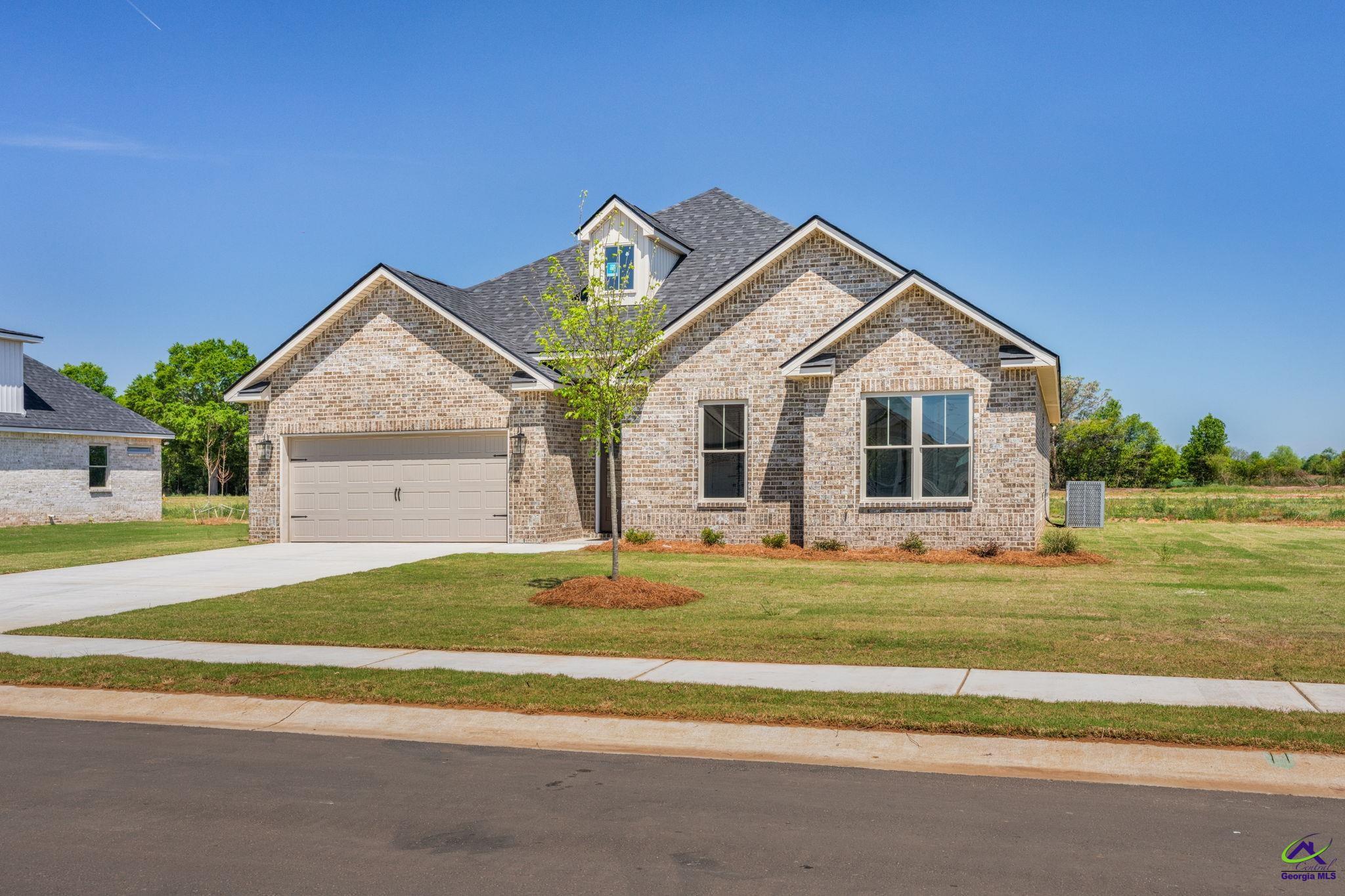 211 Farmland Circle Perry, GA 31069 - Photo 2 of 49
