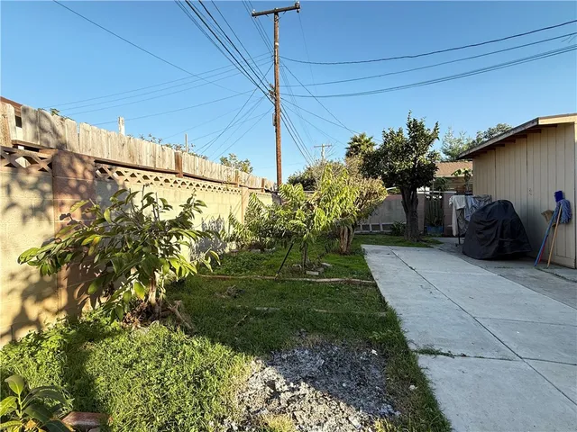 $3,300 | 1605 West Wisteria Place, Santa Ana, CA 92703