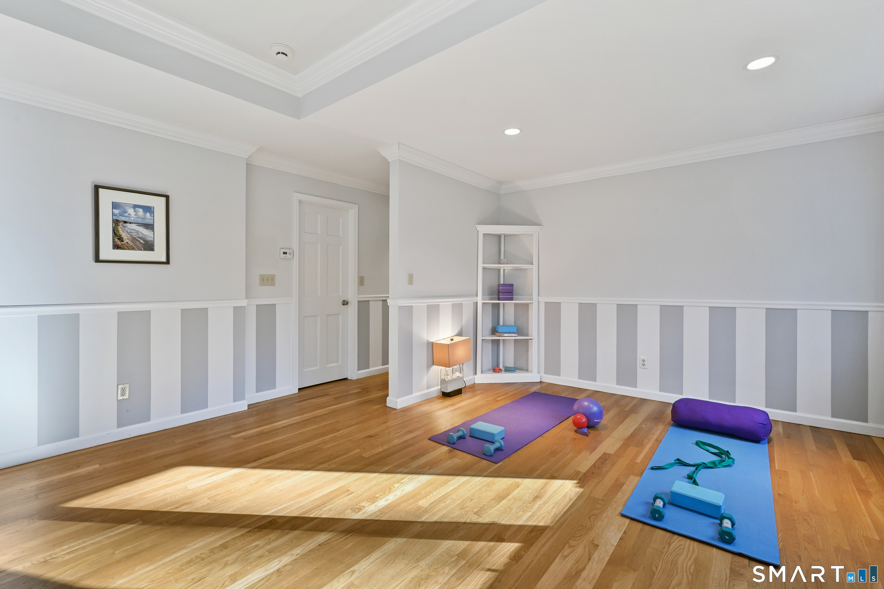 84 Delaware Road Easton, CT 06612 - Photo 20 of 39 a bed room with a bed