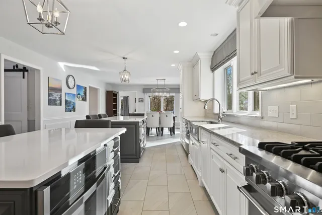 $1,375,000 | 84 Delaware Road, Easton, CT 06612