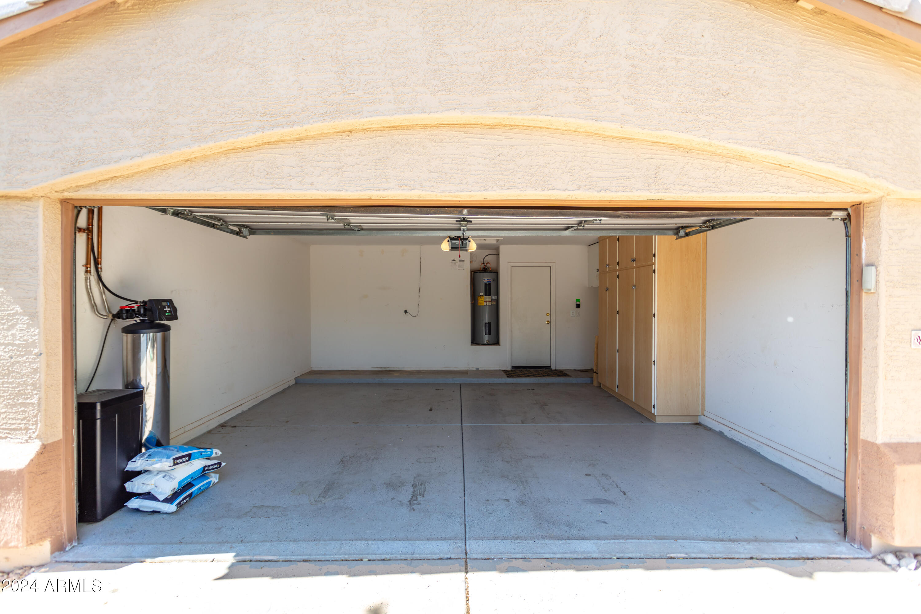 45672 West Sheridan Road Maricopa, AZ 85139 - Photo 30 of 35 30 Garage