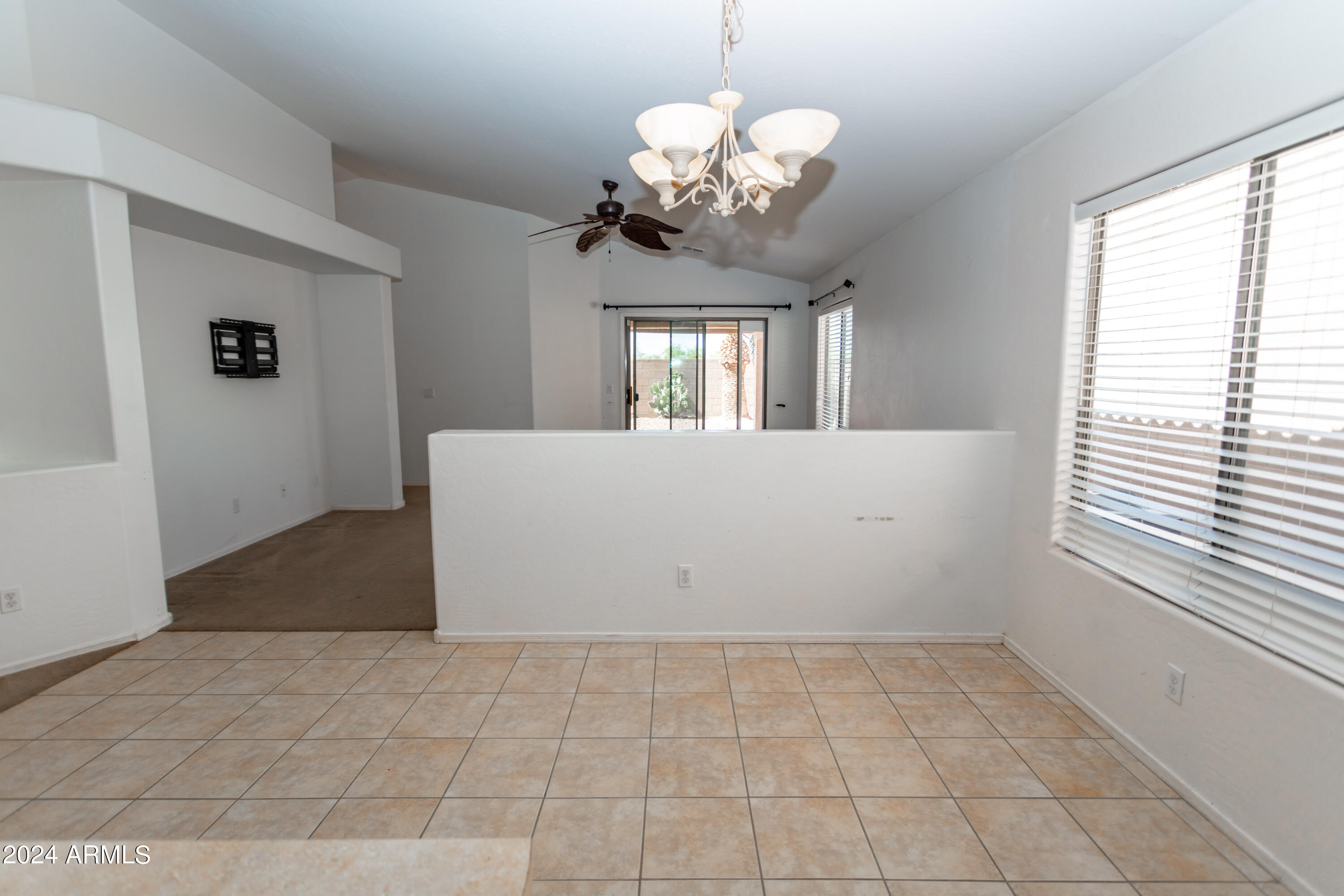45672 West Sheridan Road Maricopa, AZ 85139 - Photo 6 of 35 06 Dining
