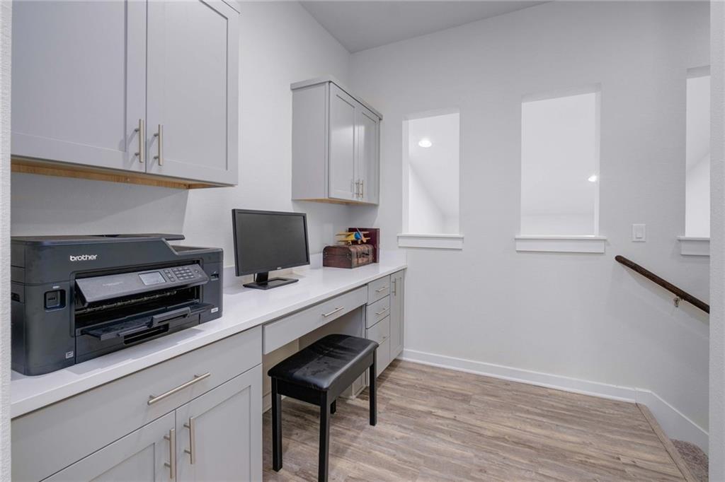 8001 Beacon Knob Way Austin, TX 78744 - Photo 23 of 39