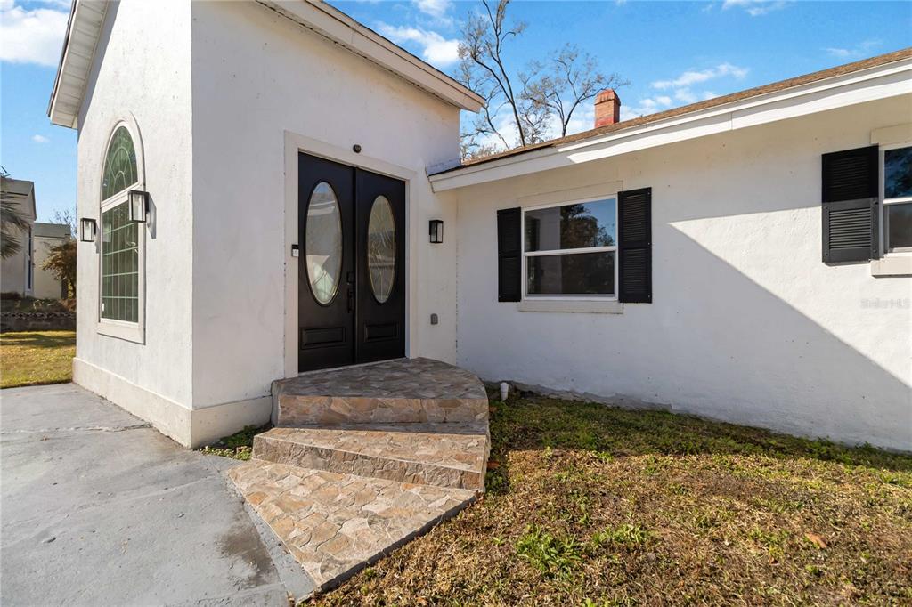 4014 Heatherington Road Orlando, FL 32808 - Photo 5 of 28