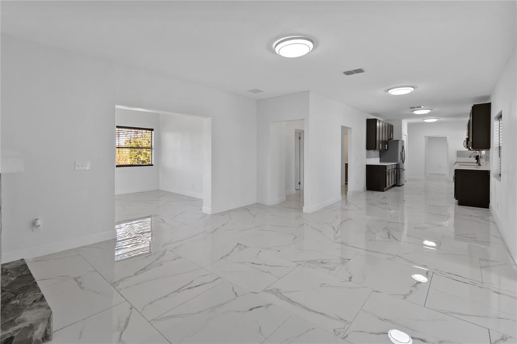 4014 Heatherington Road Orlando, FL 32808 - Photo 9 of 28