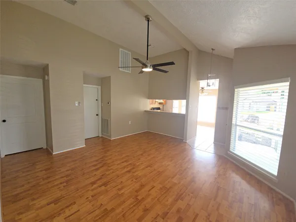 $1,695 | 11130 Thunderhaven Drive, Houston, TX 77064
