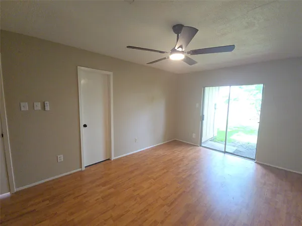 $1,695 | 11130 Thunderhaven Drive, Houston, TX 77064