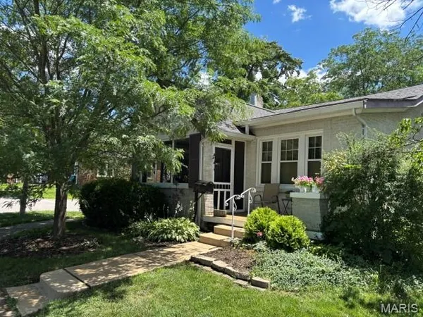 $429,900 | 524 Goethe Avenue, Kirkwood, MO 63122