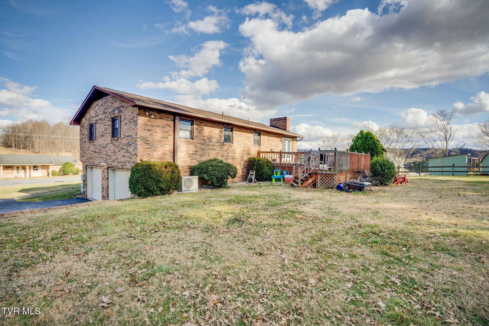247 Carlton Road Bristol, TN 37620 - Photo 27 of 35 tempImageOrf3lb