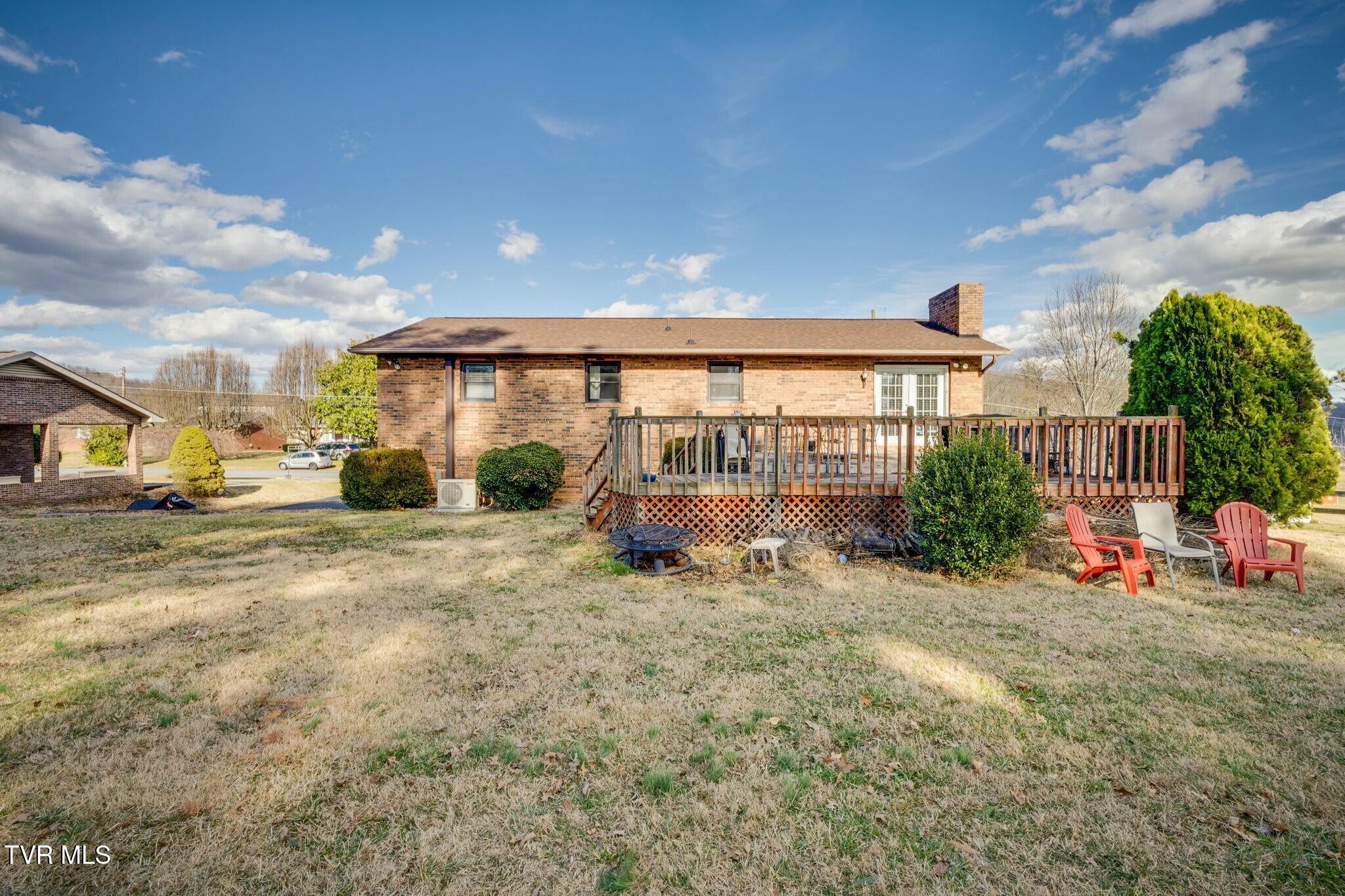 247 Carlton Road Bristol, TN 37620 - Photo 28 of 35 tempImageEGbmDI
