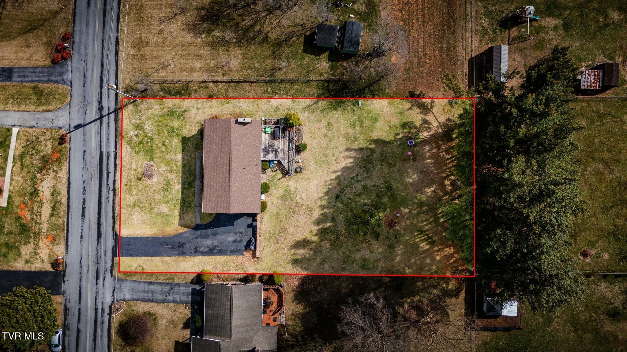247 Carlton Road Bristol, TN 37620 - Photo 32 of 35 tempImagevwxTye