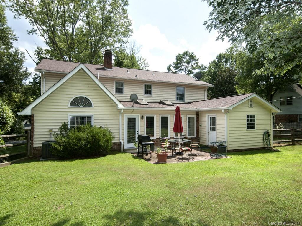 1140 Turnbridge Road Charlotte, NC 28226 - Photo 23 of 24 Gallery Image 23