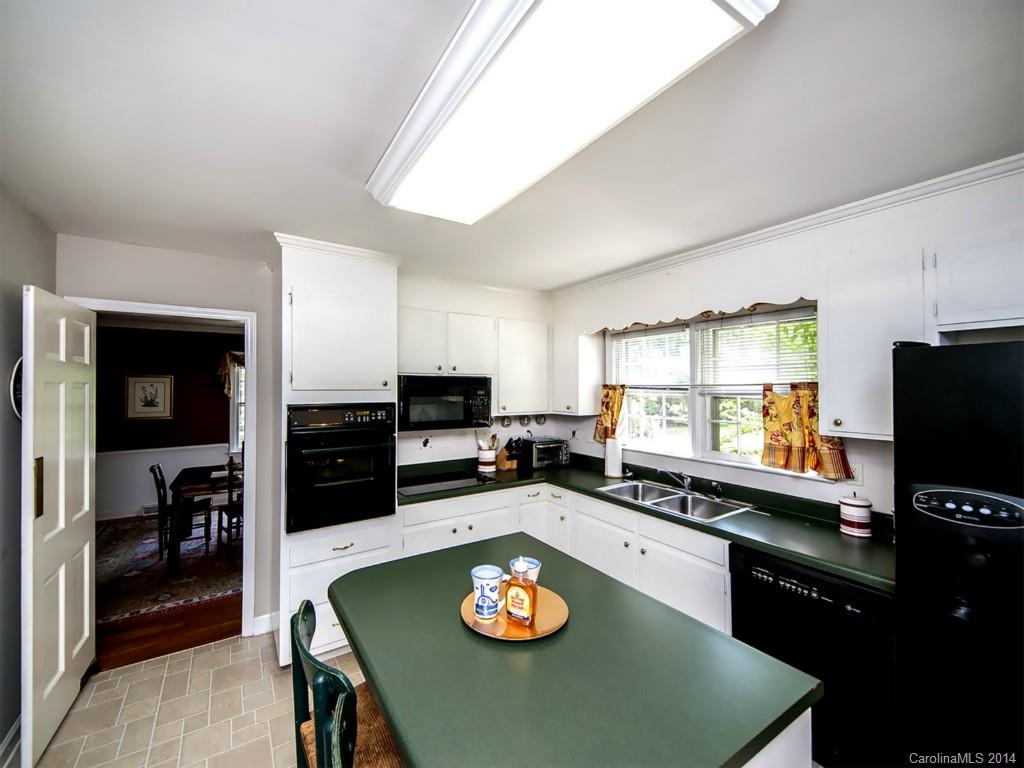 1140 Turnbridge Road Charlotte, NC 28226 - Photo 9 of 24 Gallery Image 9