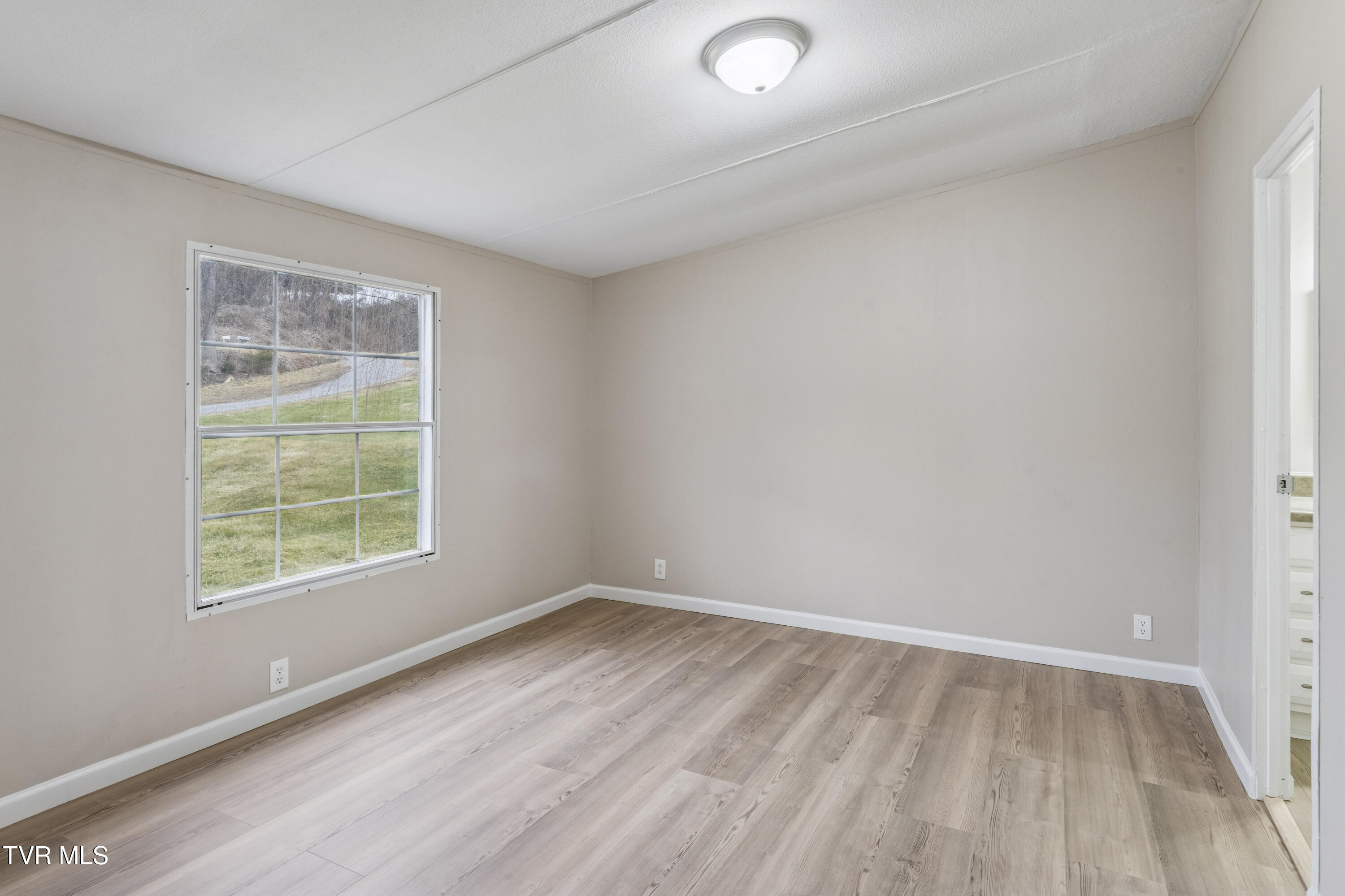 7057 Erwin Highway Chuckey, TN 37641 - Photo 16 of 39 ErwinHwy--15